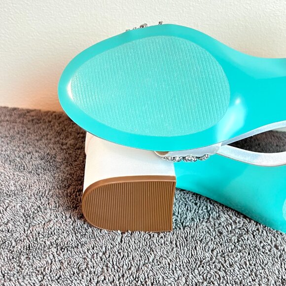 Betsey Johnson Womens Size 7 Ivory White Satin Jewel Dress Sandals Heels Shoes - Picture 10 of 13